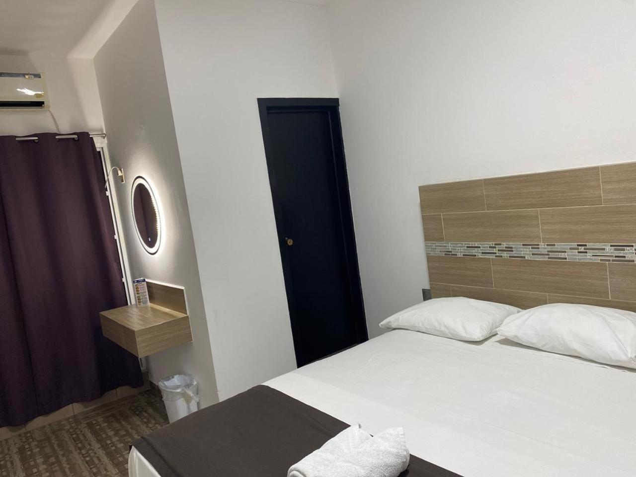 Don Celes Hotel Paraíso Екстериор снимка